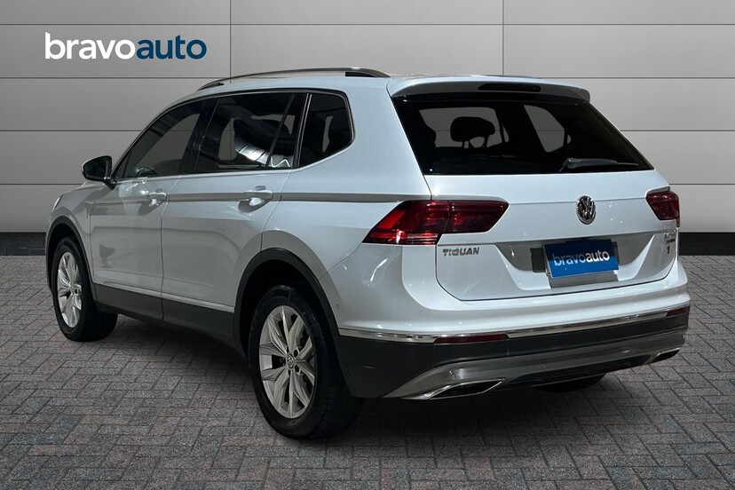 VOLKSWAGEN TIGUAN usado 2019 0