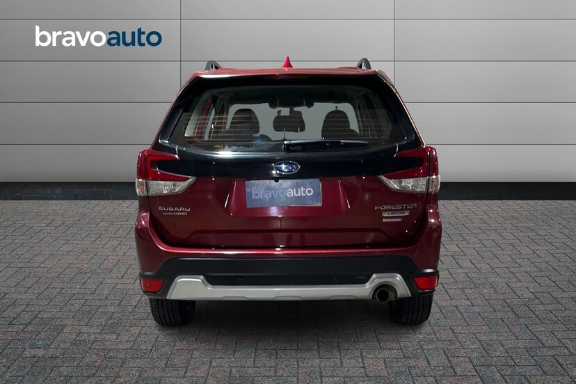 SUBARU FORESTER usado 2021 0