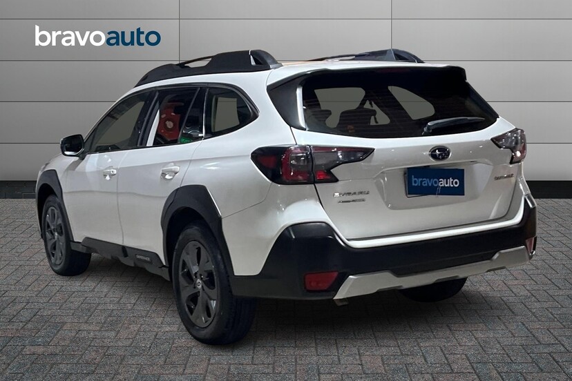 SUBARU OUTBACK usado 2022 0