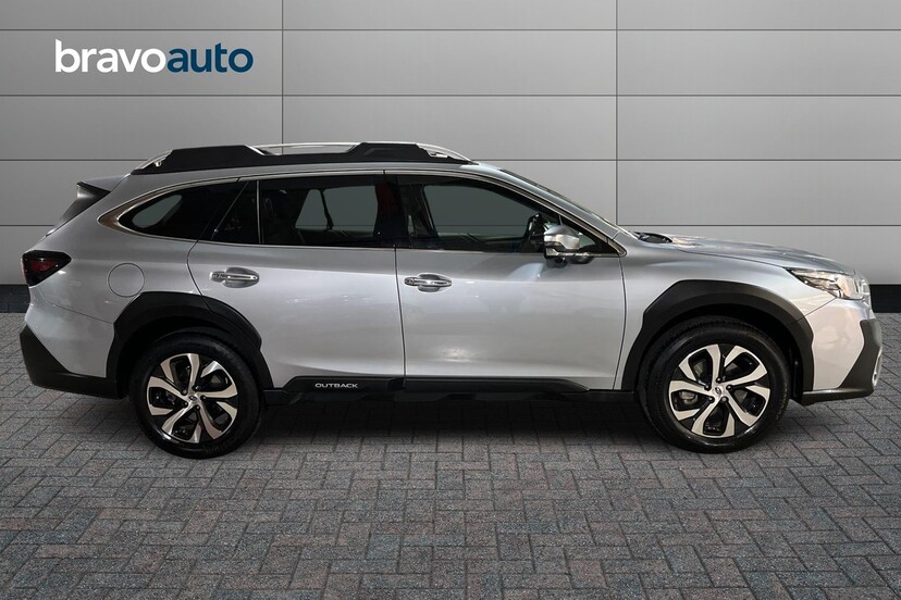 SUBARU OUTBACK usado 2023 0