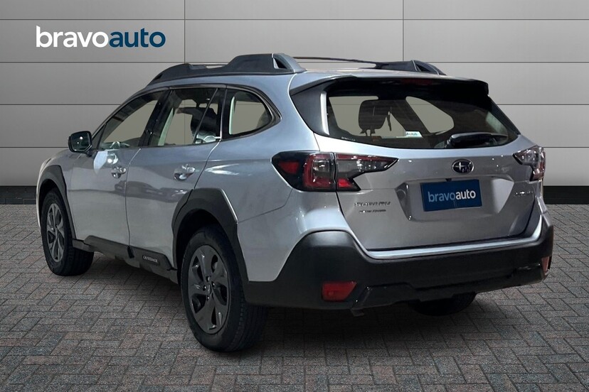 SUBARU OUTBACK usado 2023 0