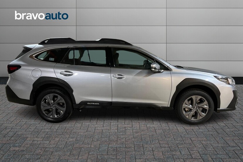 SUBARU OUTBACK usado 2023 0