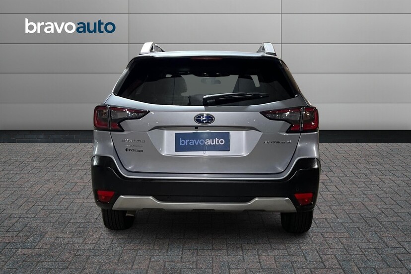 SUBARU OUTBACK usado 2023 0