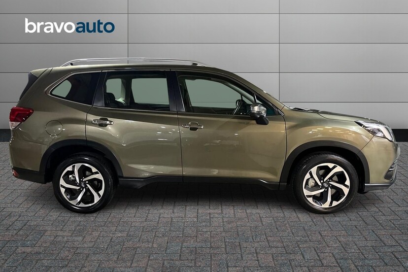 SUBARU FORESTER usado 2023 0