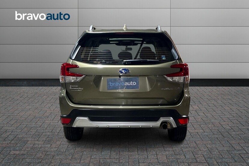 SUBARU FORESTER usado 2023 0