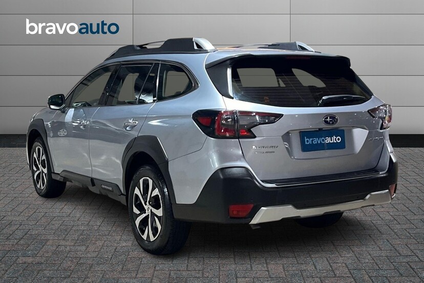 SUBARU OUTBACK usado 2023 0