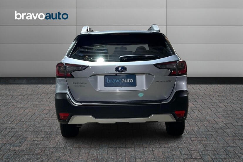 SUBARU OUTBACK usado 2023 0