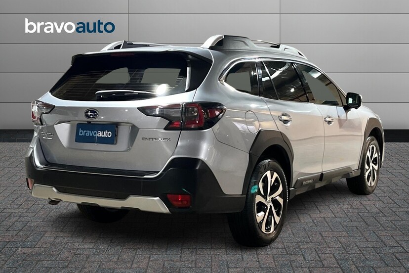 SUBARU OUTBACK usado 2023 0