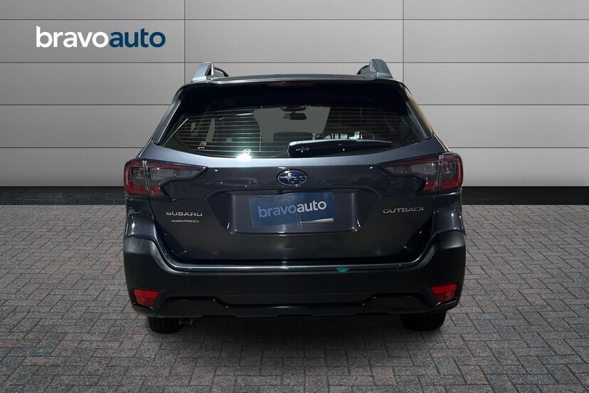 SUBARU OUTBACK usado 2023 0