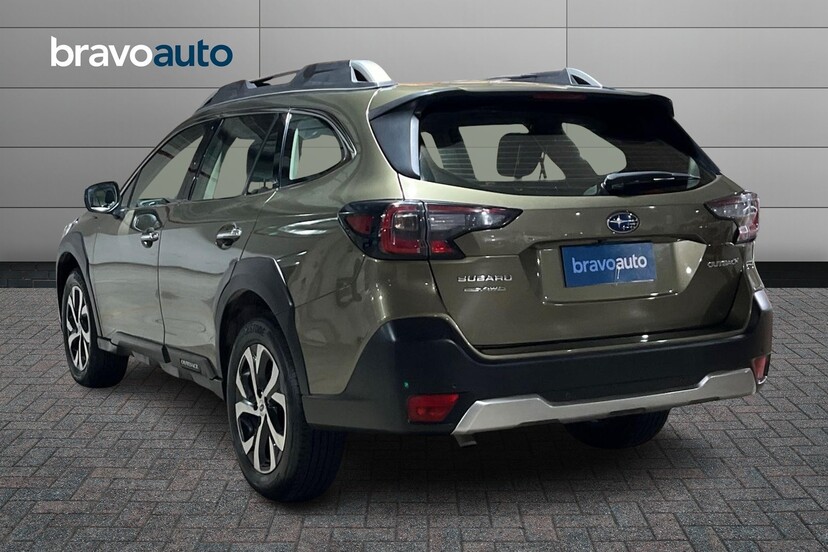 SUBARU OUTBACK usado 2023 0